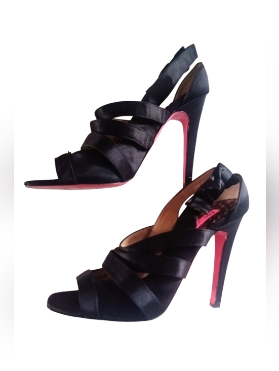 Betsey Johnson Shoes - Betsey Johnson  Black Satin Strappy Heels Signature Pink Insoles Side Bow Size 8
